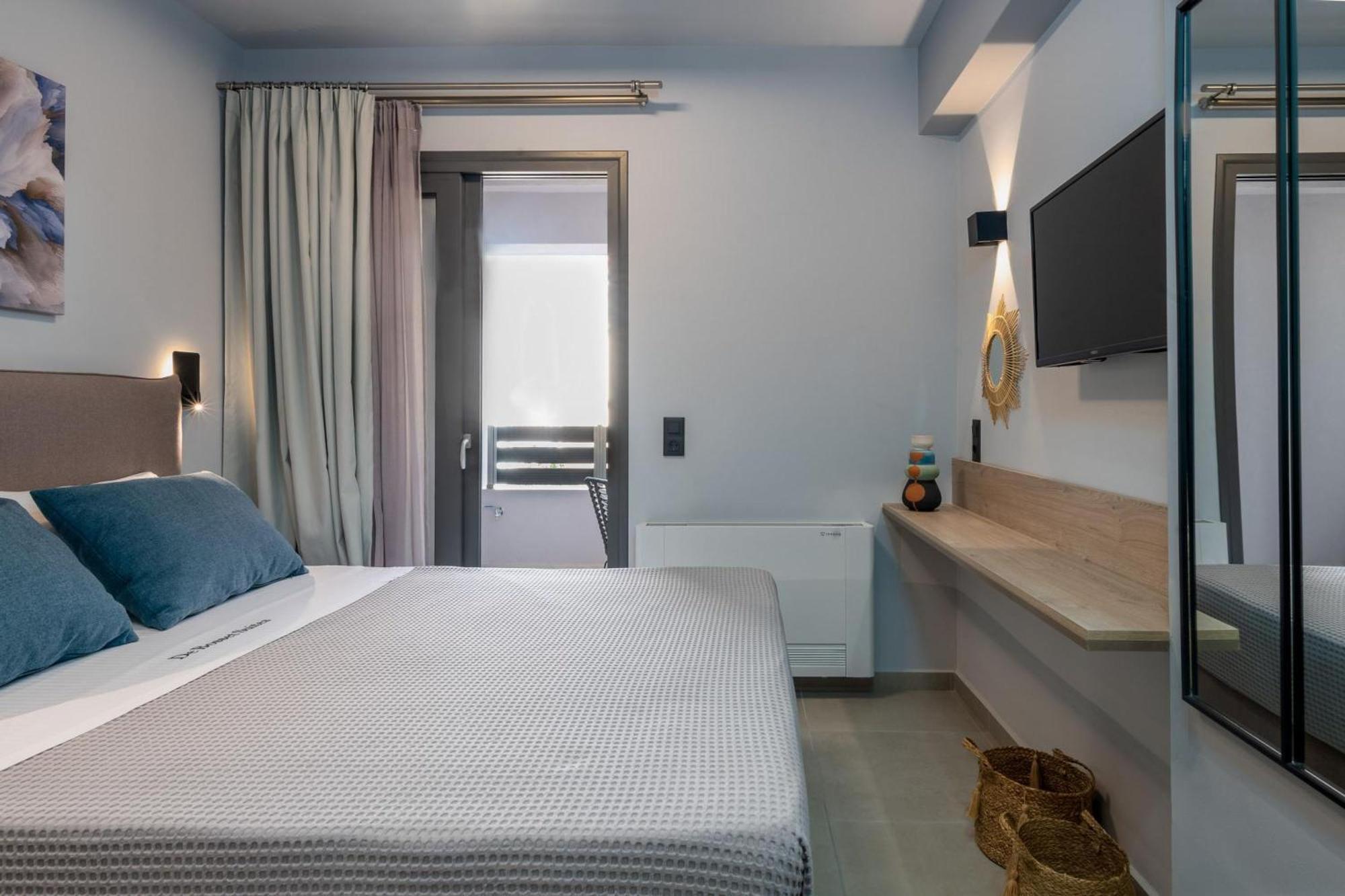 De Bosset Suites Kefalonia อาร์กอสโตลี ภายนอก รูปภาพ