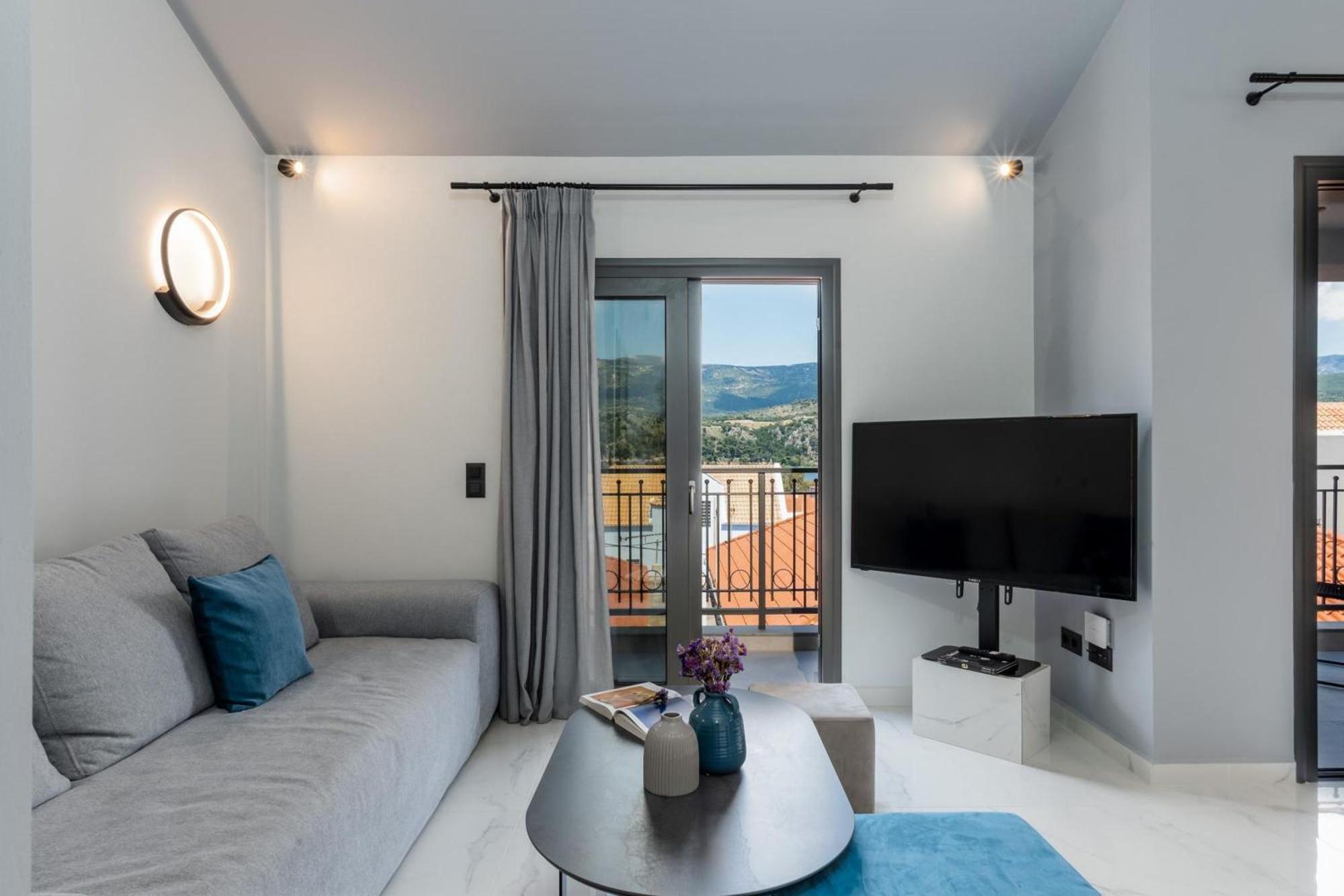 De Bosset Suites Kefalonia อาร์กอสโตลี ภายนอก รูปภาพ